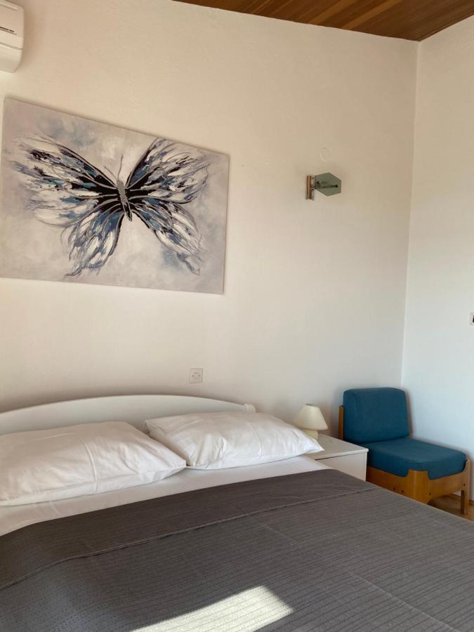 Studio Apartman More Baška Voda Exteriör bild